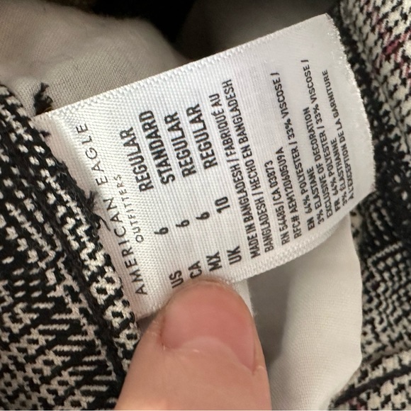 American Eagle plaid trousers - Picture 2 of 3
